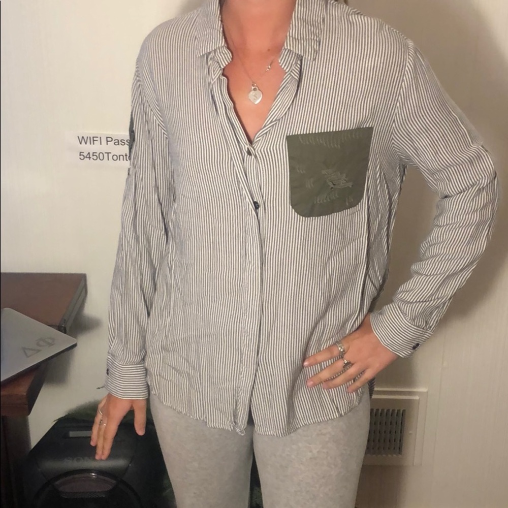 Long sleeve button down